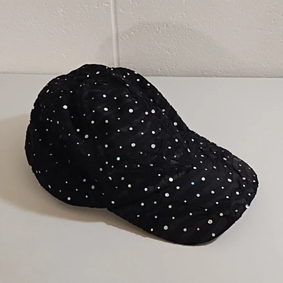 BLack Bedazzled Light Weight Baseball Cap Velcro Adjustment Strap - Picture 1 of 9